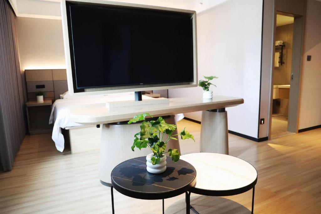 Greentree Inn Suzhou Industrial Zone Yangcheng Lake Weiting Mong Kok Express Hotel Suzhou (Jiangsu) Exterior foto