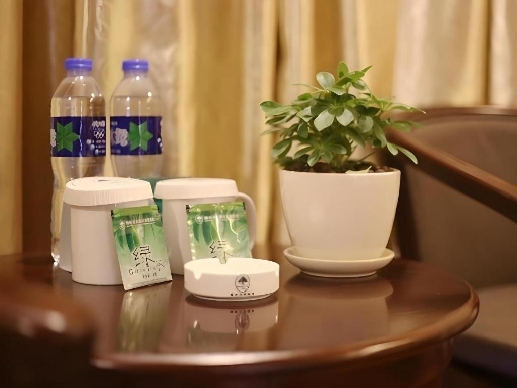 Greentree Inn Suzhou Industrial Zone Yangcheng Lake Weiting Mong Kok Express Hotel Suzhou (Jiangsu) Exterior foto