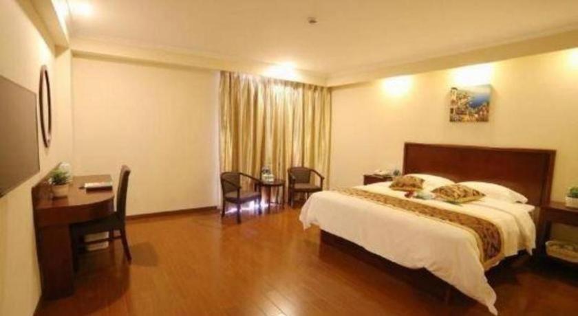 Greentree Inn Suzhou Industrial Zone Yangcheng Lake Weiting Mong Kok Express Hotel Suzhou (Jiangsu) Exterior foto
